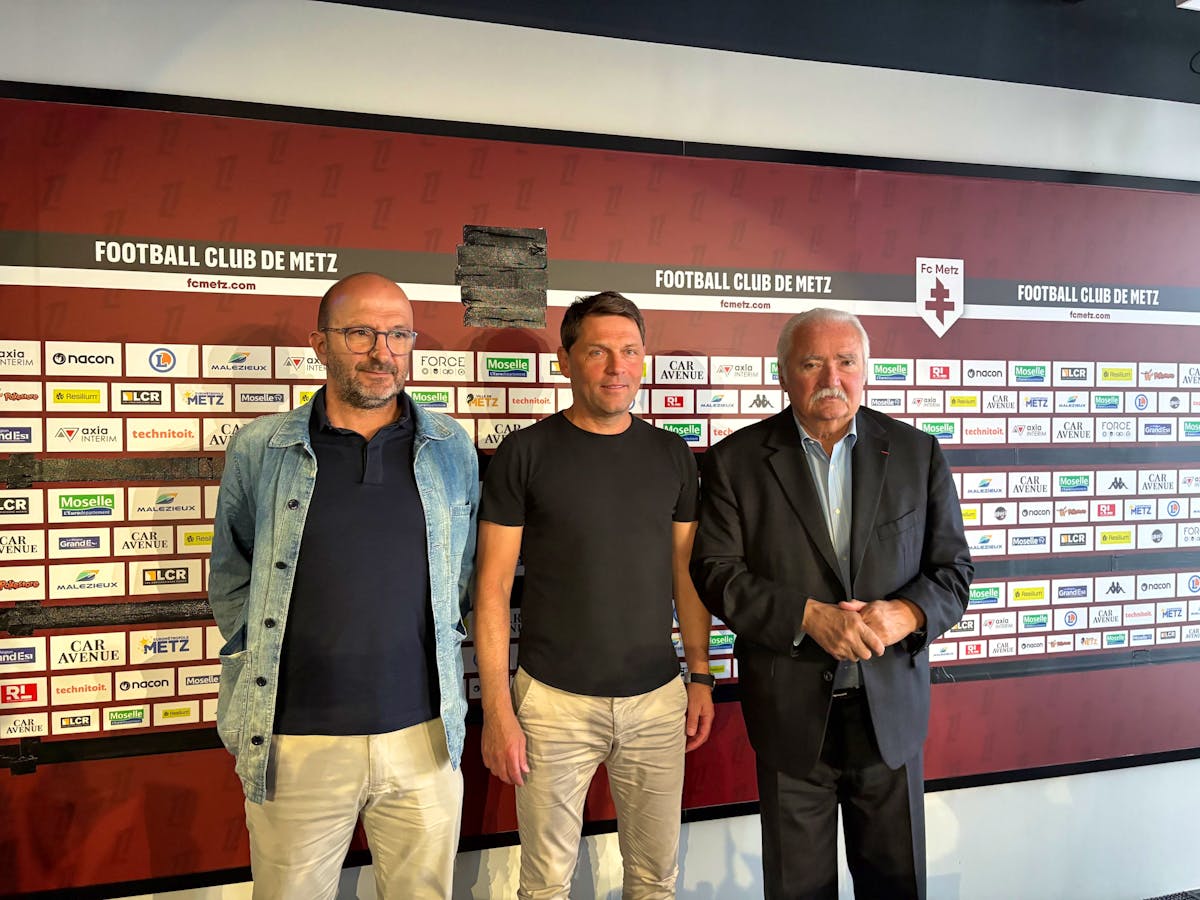 L’entraîneur du FC Metz risque une amende de 45 000 € par match en raison des règles de licence