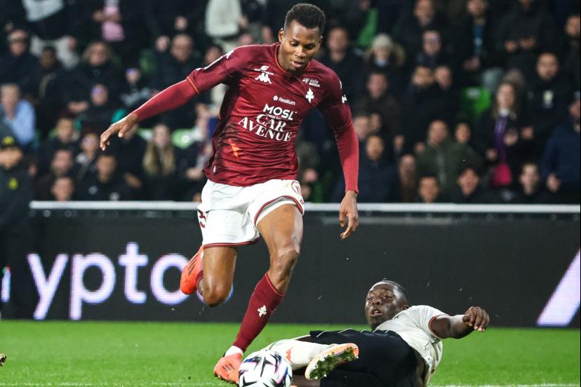 La star la mieux payée du FC Metz sur le point de résilier son contrat après une baisse de salaire dans le cadre de la restructuration du club