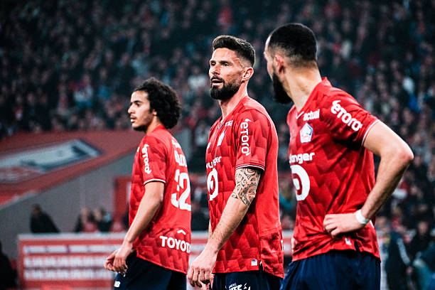 L’entraîneur du LOSC Lille Davide Ancelotti révèle la liste finale des joueurs qui doivent quitter le club cet été
