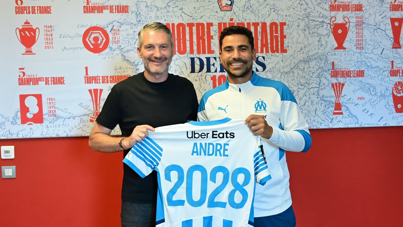 Coup de tonnerre le capitaine du LOSC Lille rejoint un club rival dans un transfert inattendu et soudain