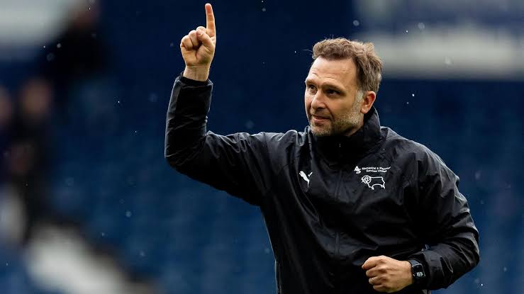 The media team of Derby County confirms the death of their head coach John Eustace